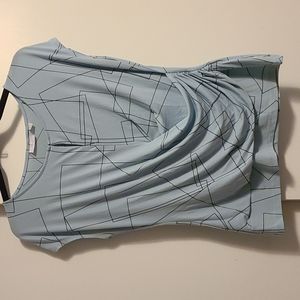 New York & Company XL blue blouse black geometrical shapes